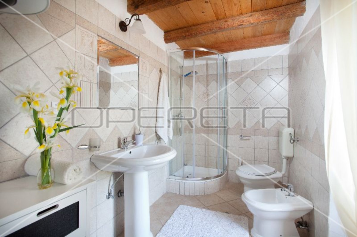 Istria, Marčana, splendida casa rustica per vacanze, posizione tranquilla