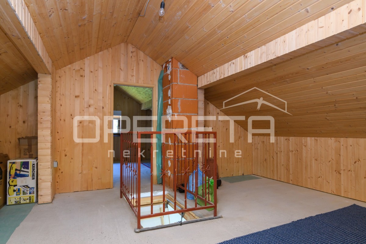 Vendita, Casa, Krapinske toplice, Klokovec , Indipendente, 243m2