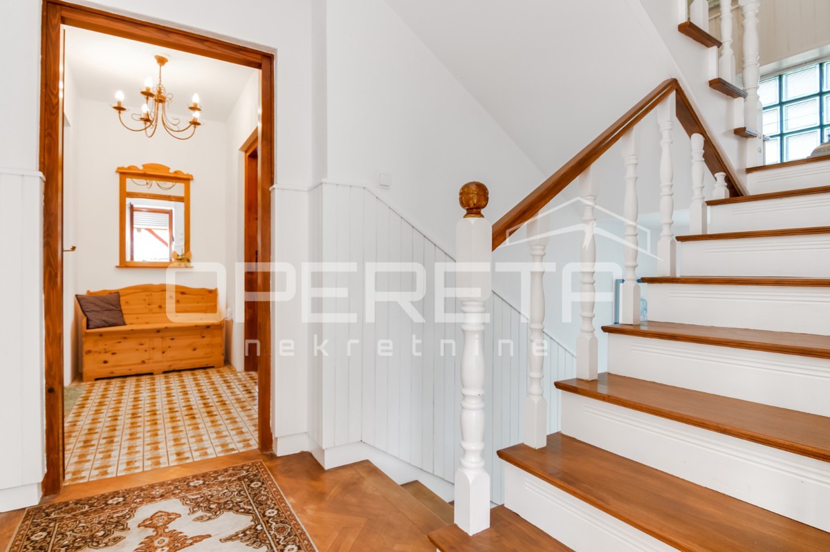 Vendita, Casa, Krapinske toplice, Klokovec , Indipendente, 243m2