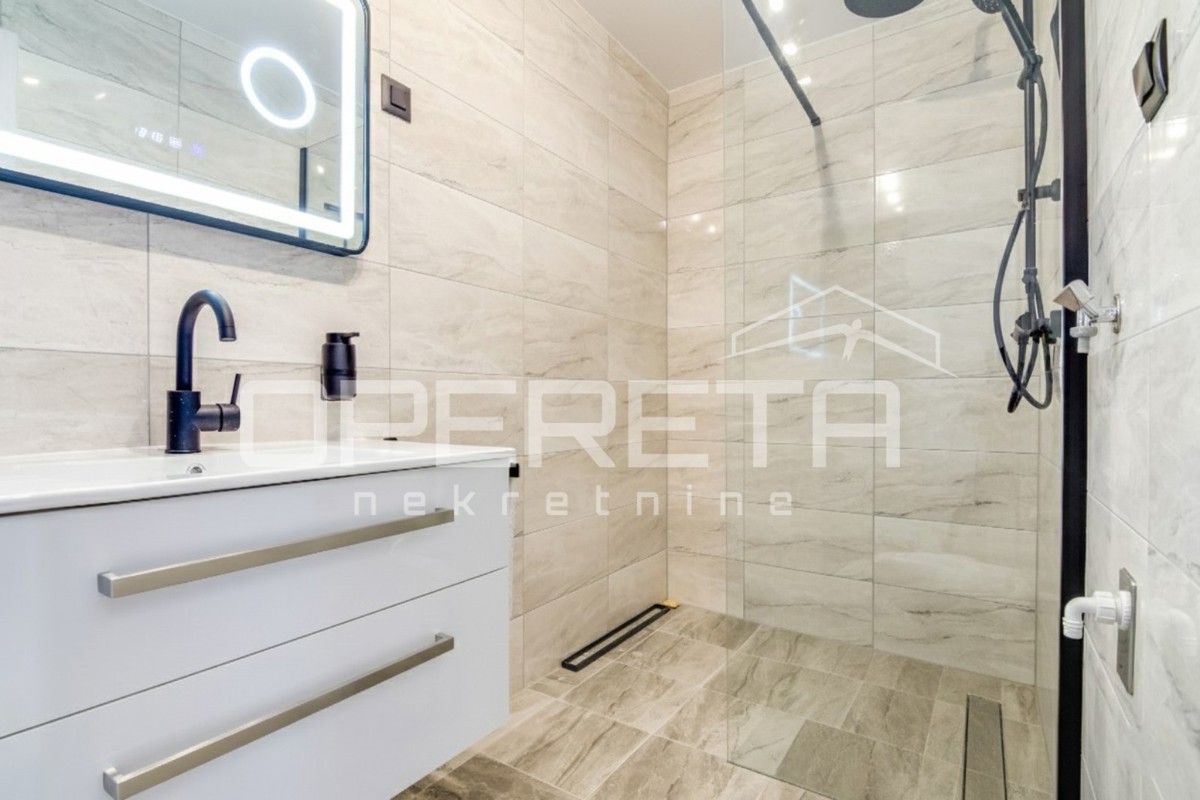 Vendita, Casa, Krapinske toplice, Klokovec , Indipendente, 243m2