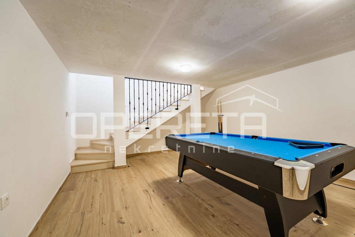 Villa moderna con piscina e vista sulla natura – Un’oasi tranquilla sull’isola di Krk