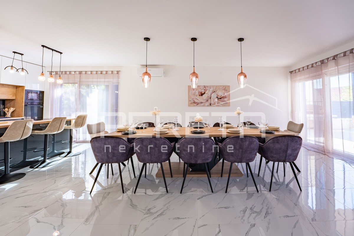 Villa moderna con piscina e vista sulla natura – Un’oasi tranquilla sull’isola di Krk