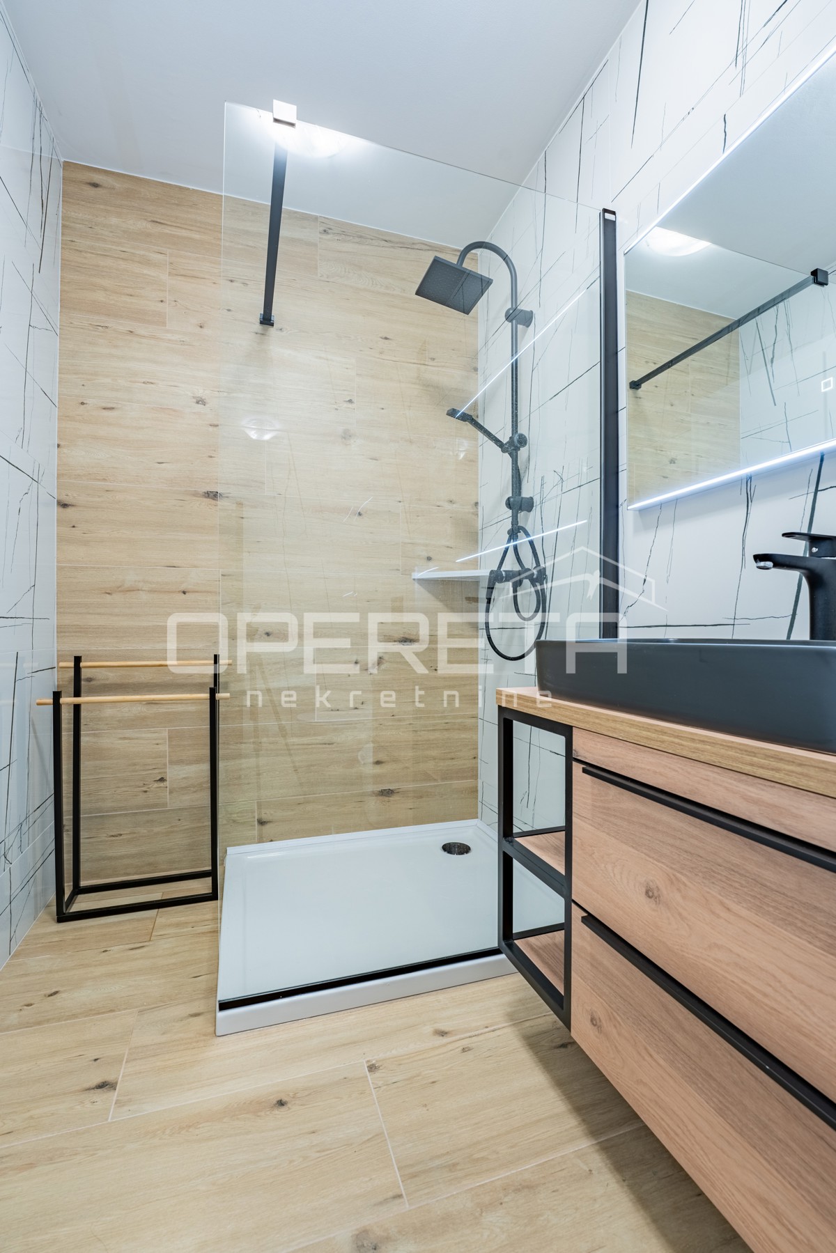 Villa moderna con piscina e vista sulla natura – Un’oasi tranquilla sull’isola di Krk