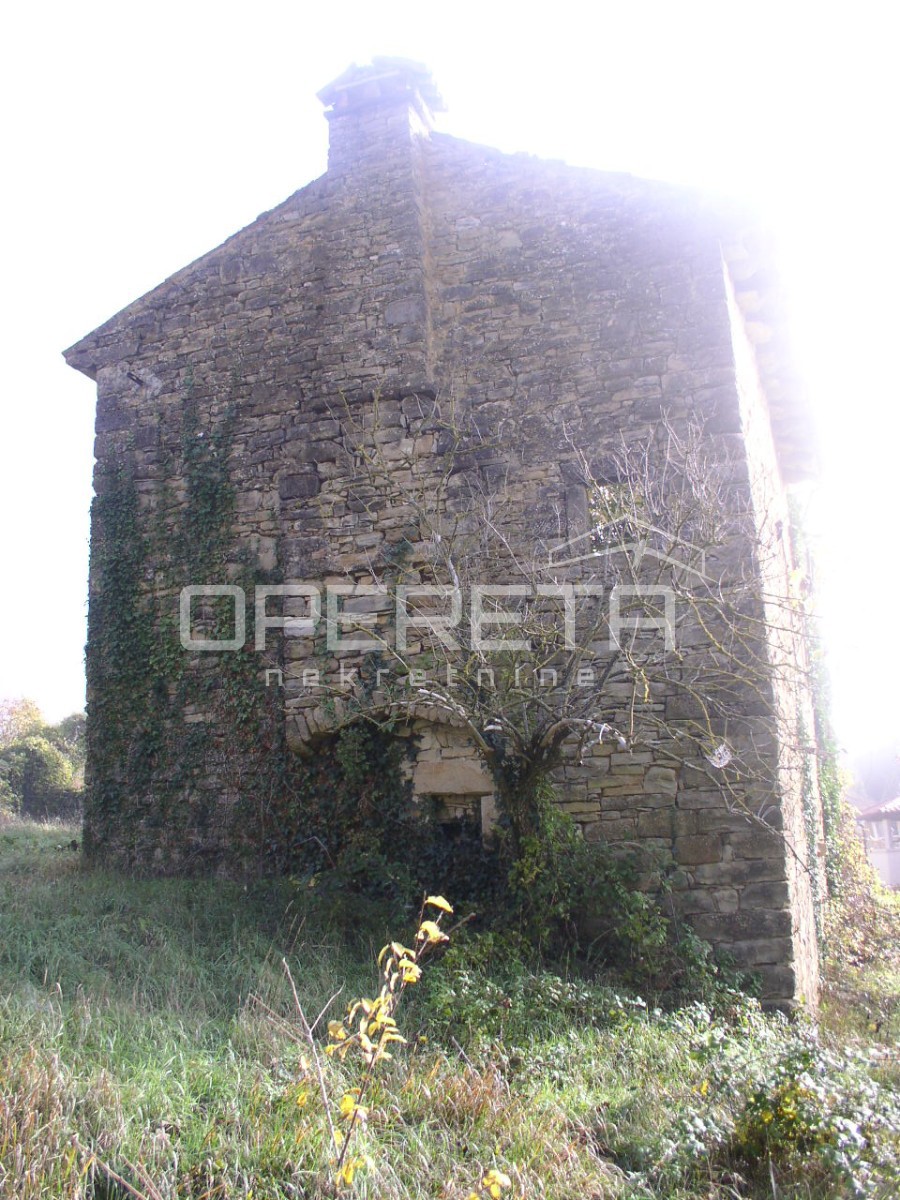 Vendita, Casa, Motovun, Livade, Indipendente, 200m2