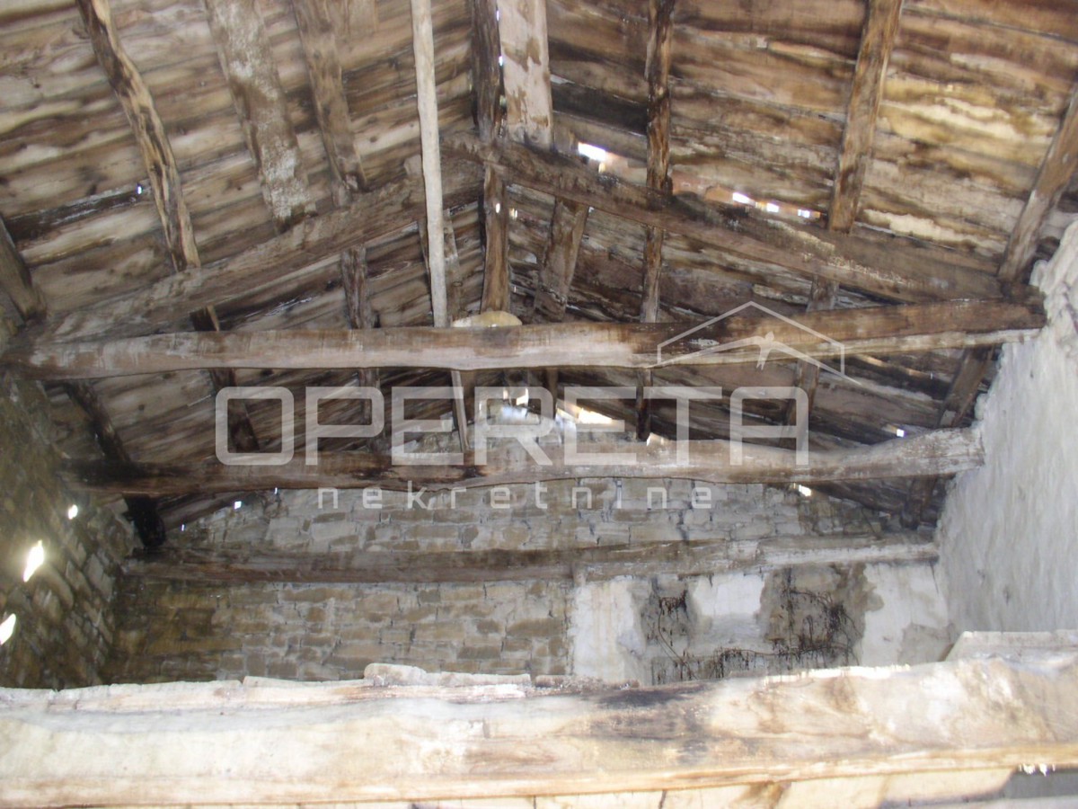 Vendita, Casa, Motovun, Livade, Indipendente, 200m2