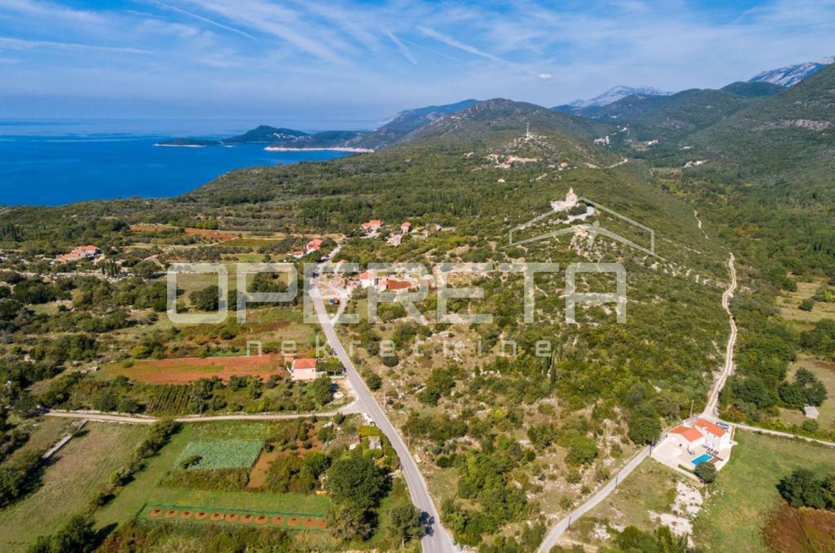 Vitaljina, Konavle - casa di 196 m2 con piscina su un terreno di 775 m2