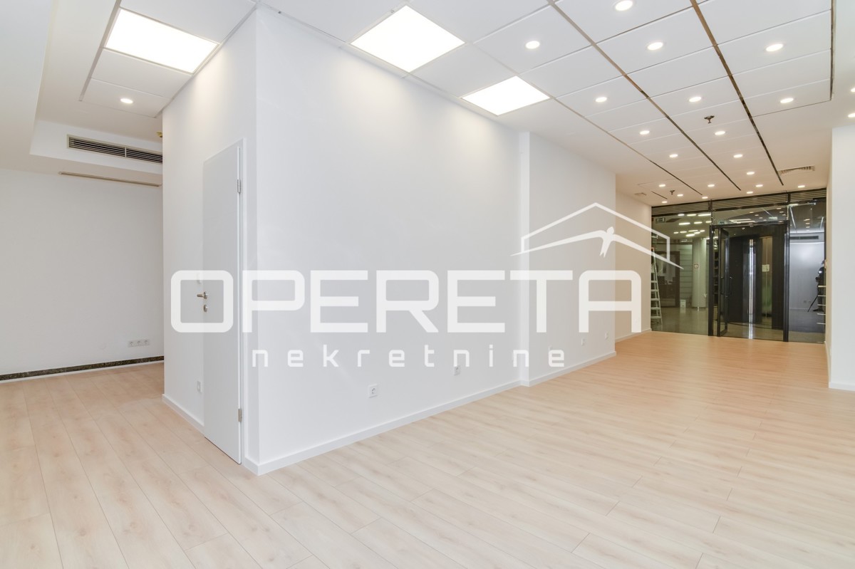 Vendita, Edificio commerciale, Centar, Jurišićeva, 50m2