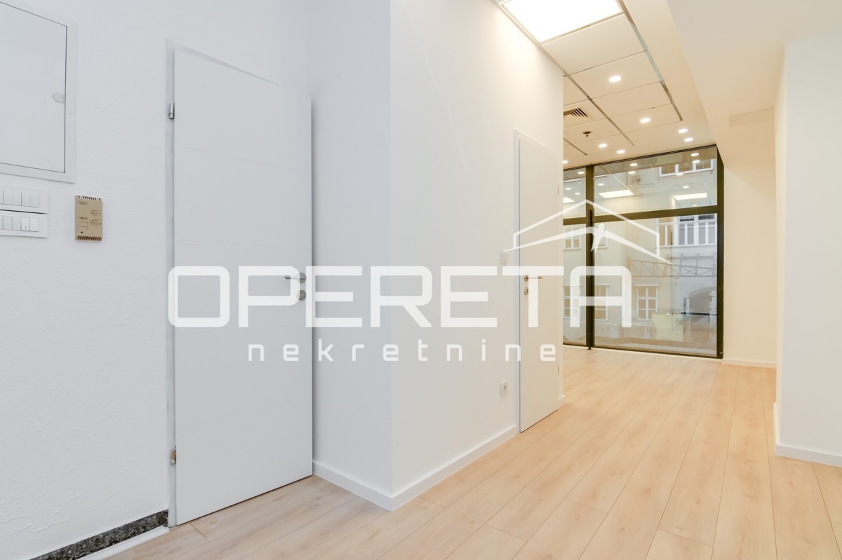 Vendita, Edificio commerciale, Centar, Jurišićeva, 50m2