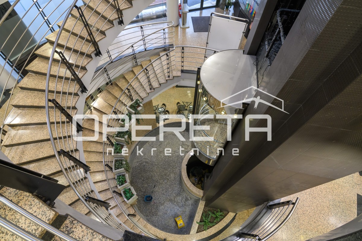 Vendita, Edificio commerciale, Centar, Jurišićeva, 50m2