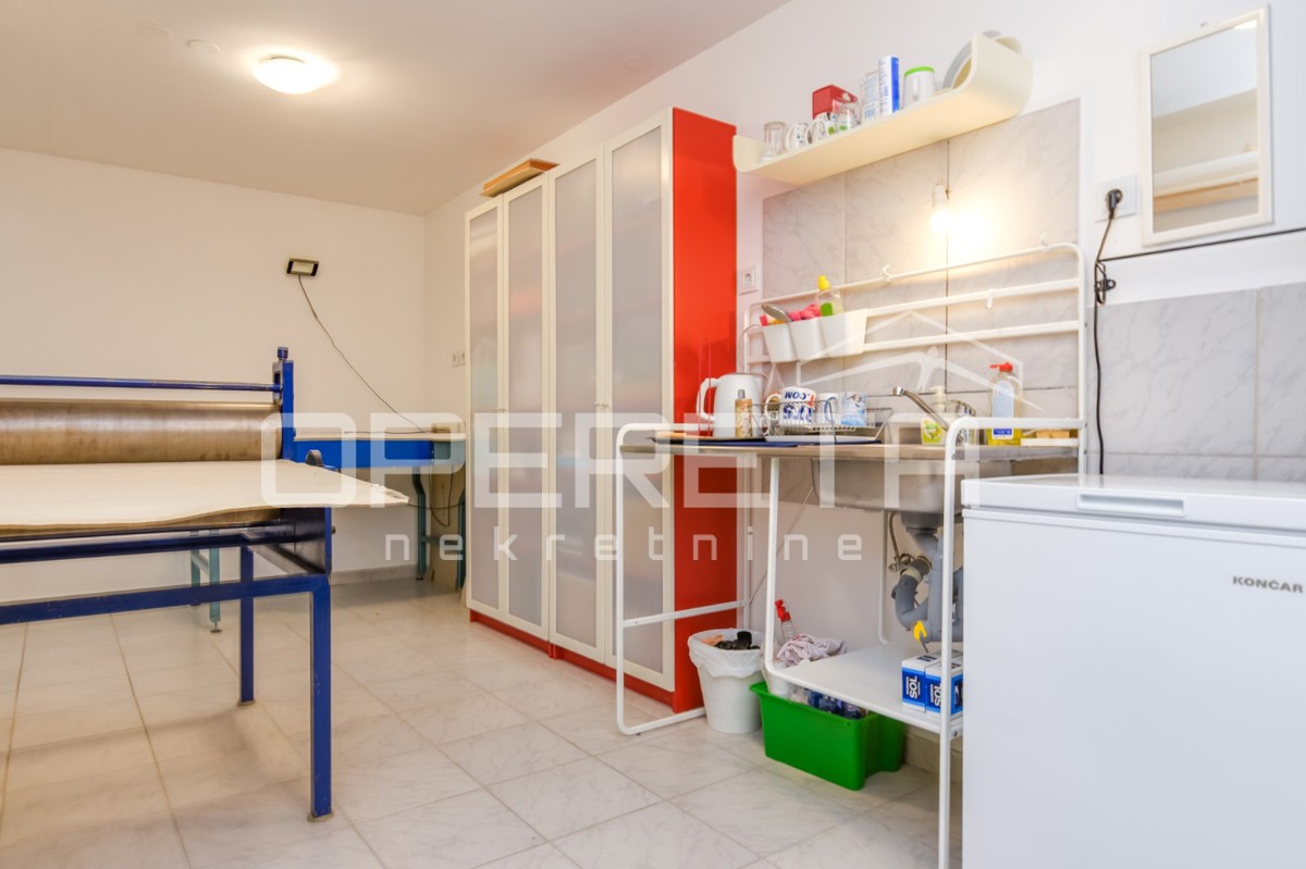 Vendita, Locale su strada, Odra, Ivana Lackovića Croate, 38m2