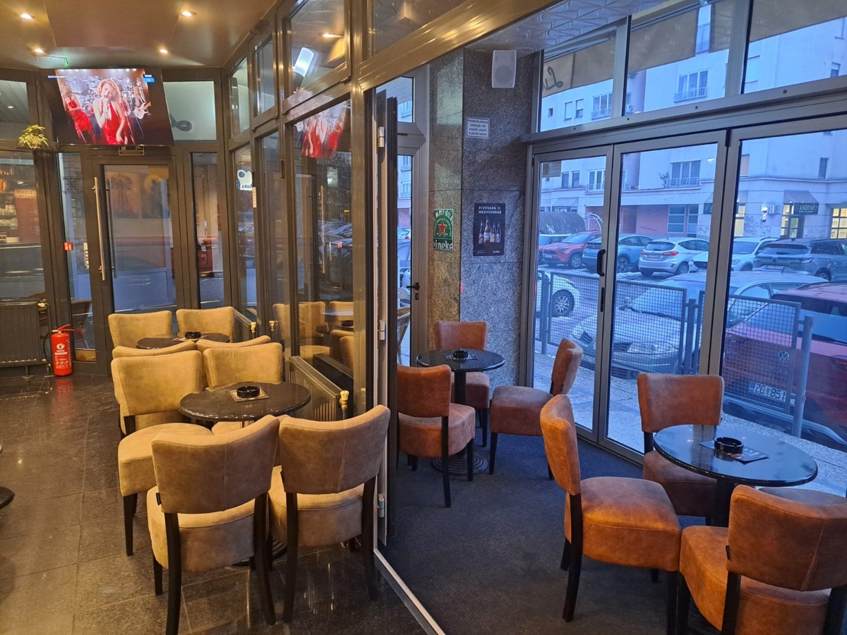 Caffè a Trnje pronto all’attività – ottima microlocalizzazione e terrazza