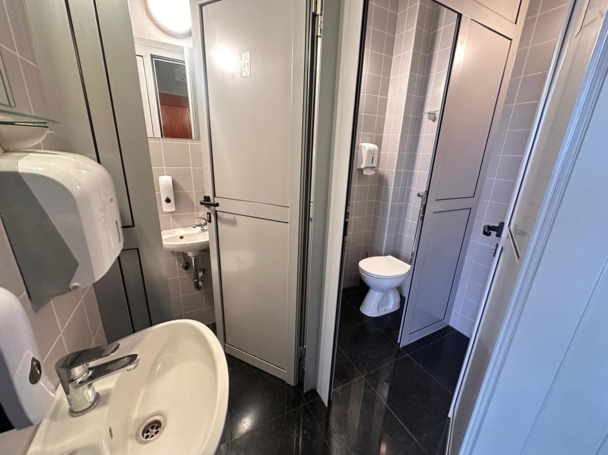 Caffè a Trnje pronto all’attività – ottima microlocalizzazione e terrazza