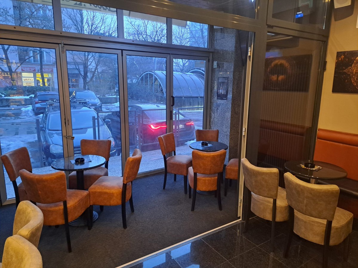 Caffè a Trnje pronto all’attività – ottima microlocalizzazione e terrazza