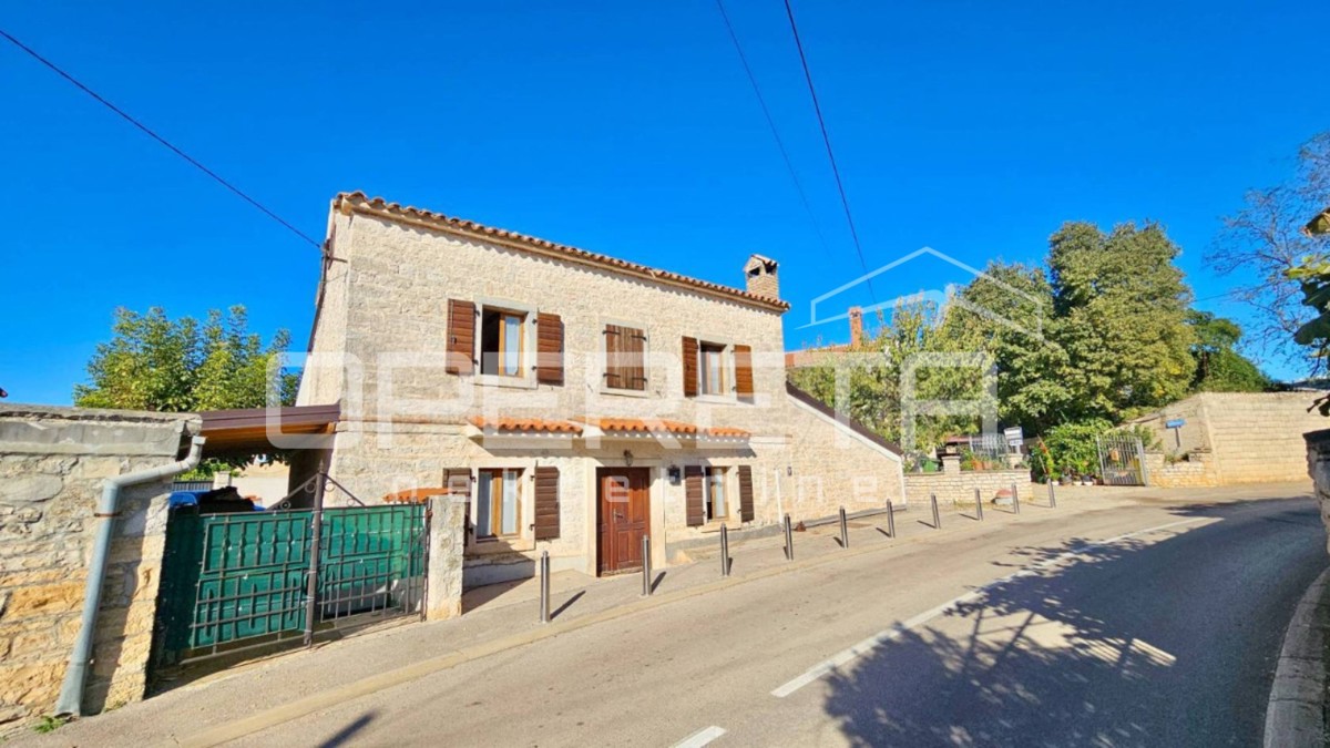 Poreč dintorni - Casa in pietra indipendente con grande giardino vicino al mare