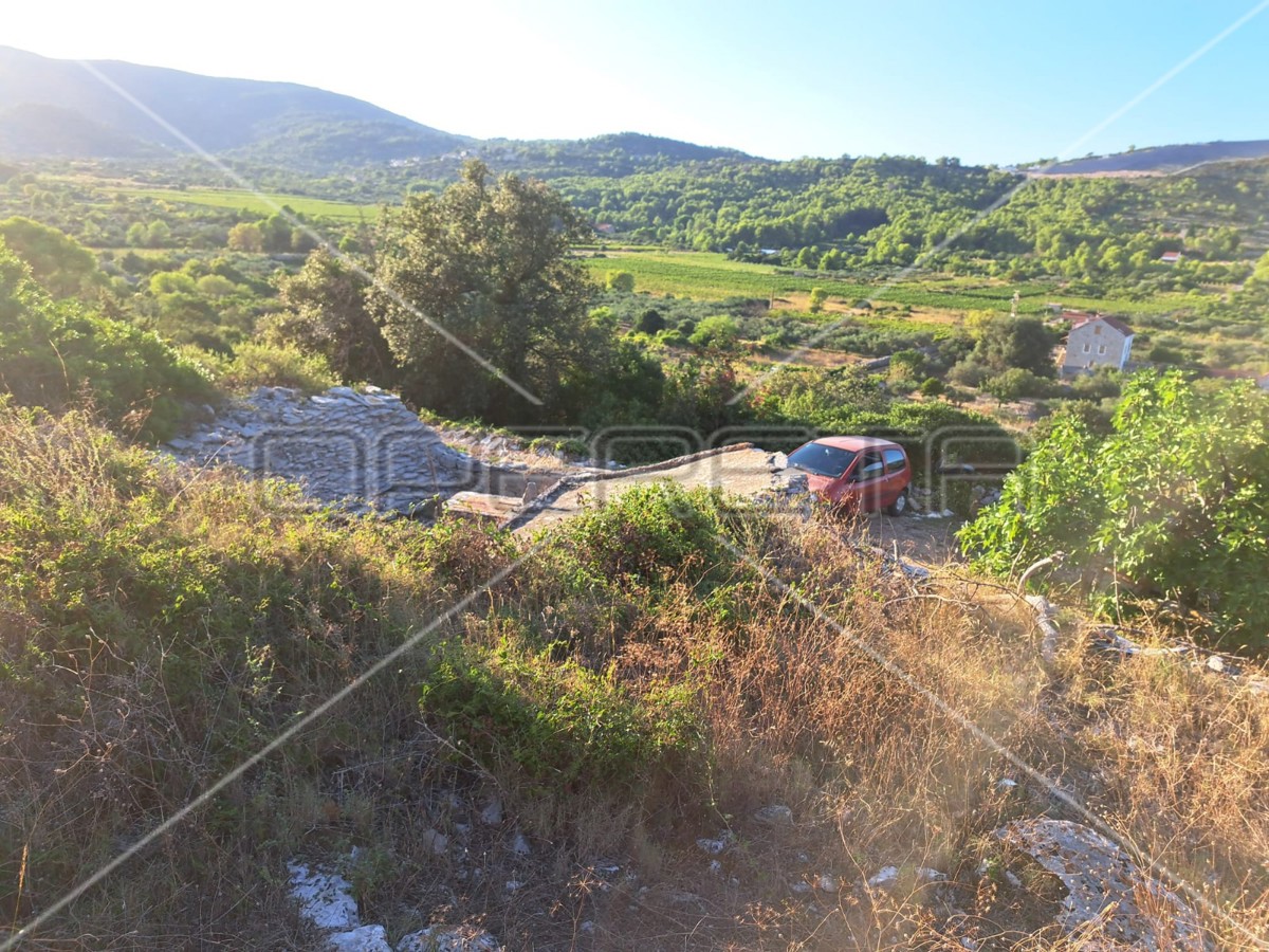 Gornje Kunjanovo, Vis, 5.002,00 m2, 76.006,00 EUR