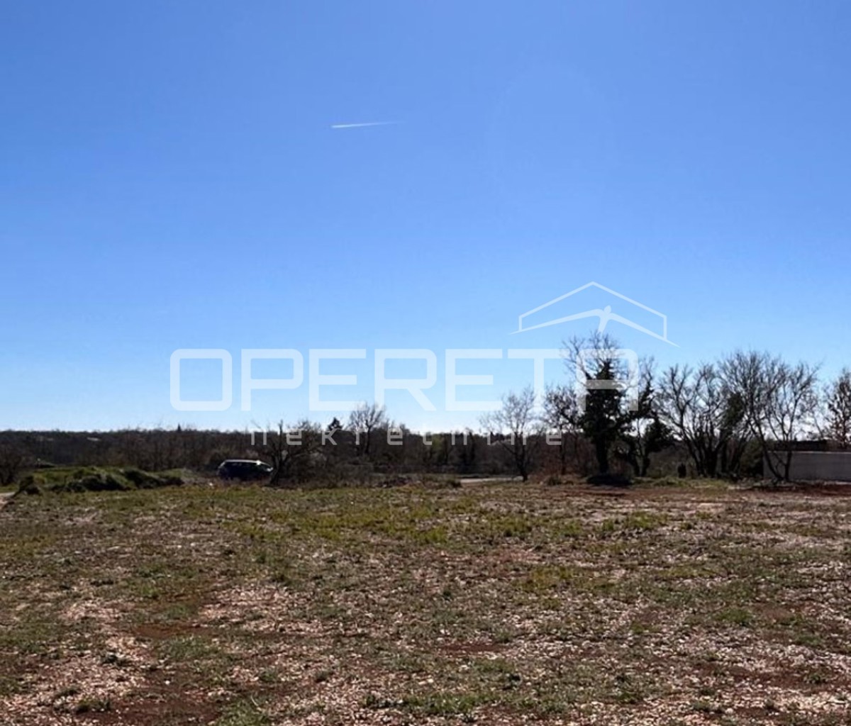 Terreno edificabile 658m2 Kanfanar con vista mare