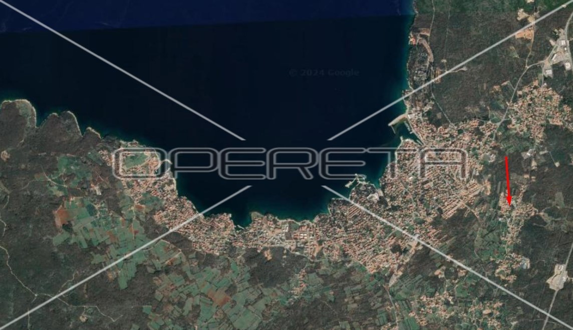 Malinska, duplex recente 4BDR con due terrazze, 2 posti auto, vista mare, attraente!