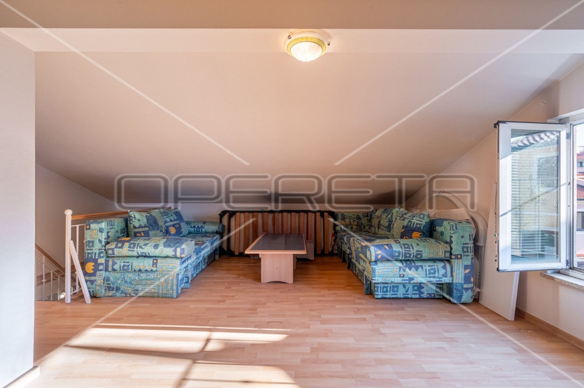 Vendita, Appartamento, Poreč, Poreč, 3l, 105m2