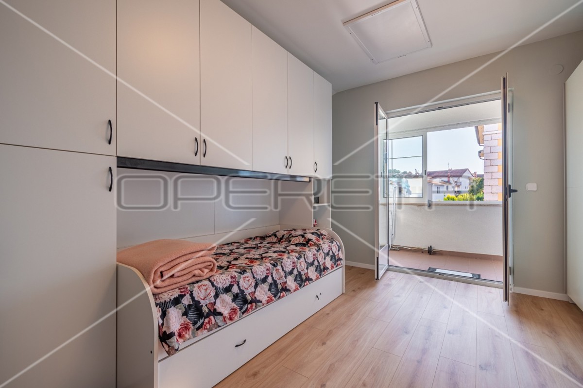 Vendita, Appartamento, Poreč, Poreč, 3l, 105m2