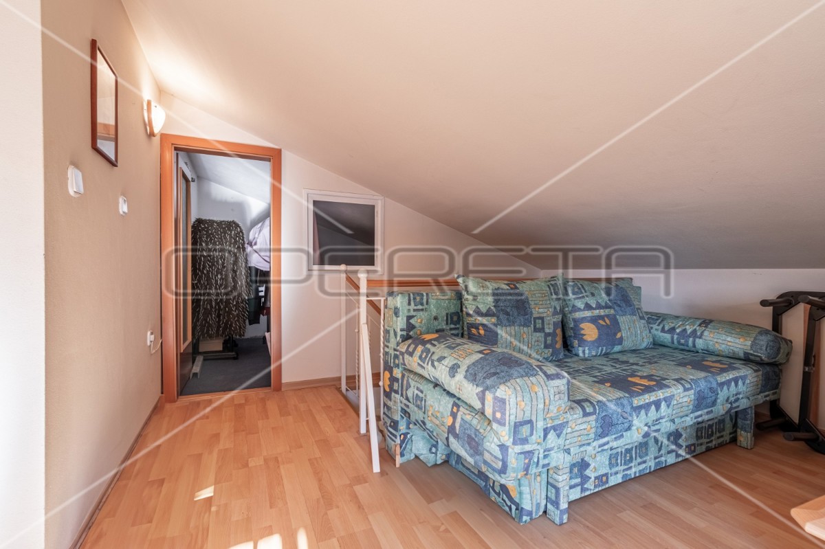 Vendita, Appartamento, Poreč, Poreč, 3l, 105m2