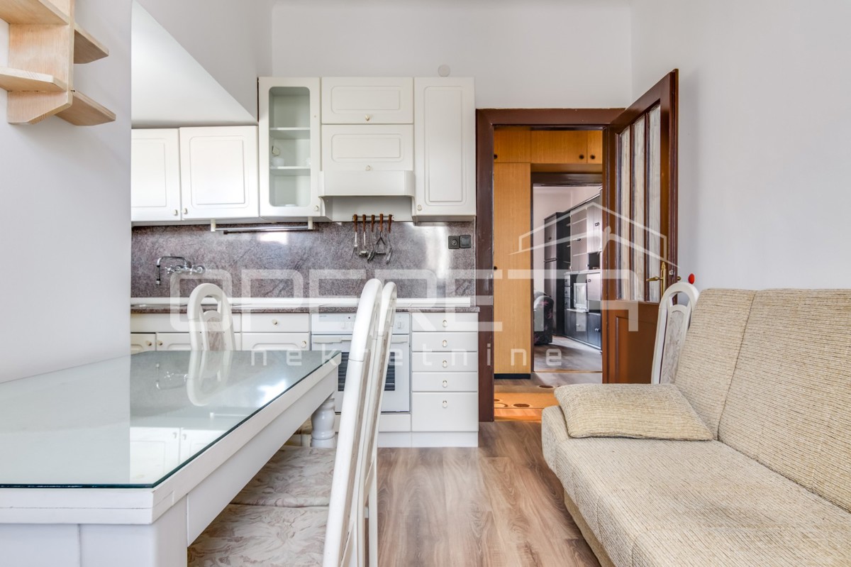 Vendita, Appartamento, Kvatrić, Petrova, 1l, 47m2