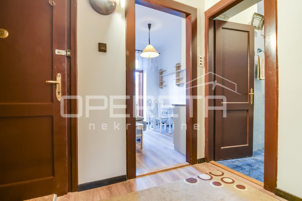 Vendita, Appartamento, Kvatrić, Petrova, 1l, 47m2