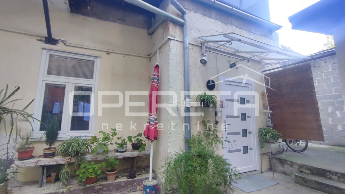 Vendita, Appartamento, Donji grad, Gundulićeva, 2l, 56m2