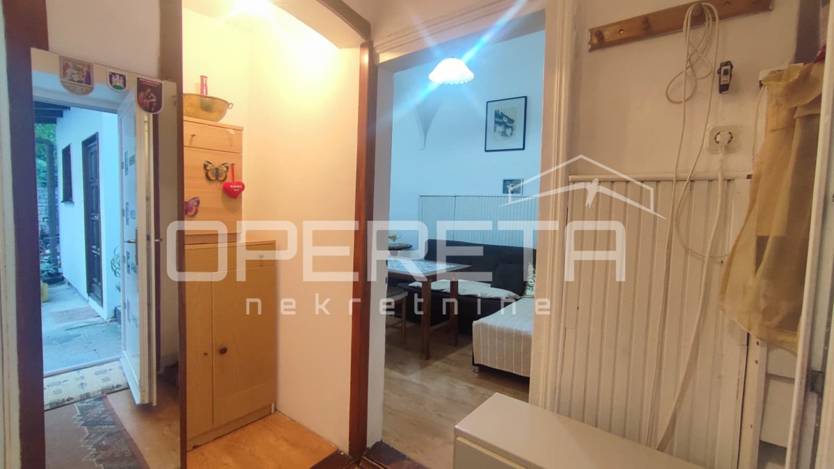 Vendita, Appartamento, Donji grad, Gundulićeva, 2l, 56m2
