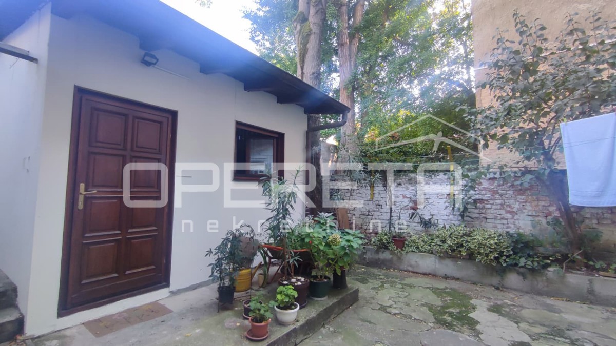 Vendita, Appartamento, Donji grad, Gundulićeva, 2l, 56m2