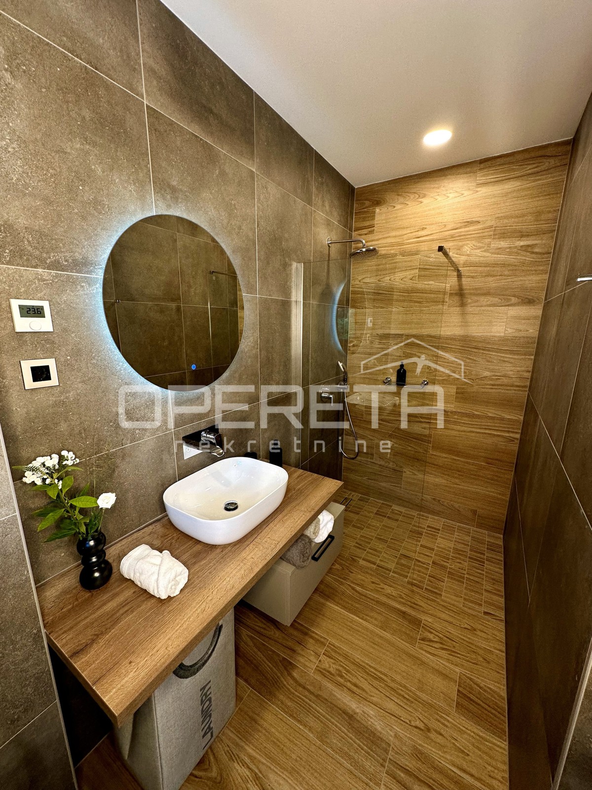 Mošćenička Draga – Villa moderna con piscina, a 10 minuti dal mare