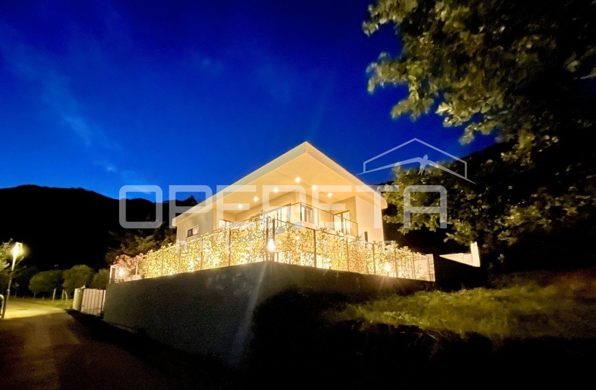 Mošćenička Draga – Villa moderna con piscina, a 10 minuti dal mare