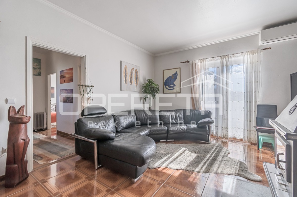 Istria, Marčana, casa con 3 camere da letto, piscina e garage, posizione tranquilla