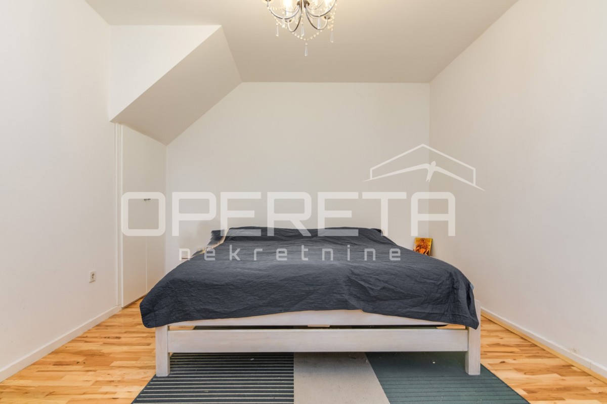 Vendita, Casa, Centar, Vinogradska , Indipendente, 204m2