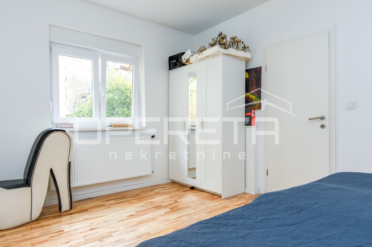 Vendita, Casa, Centar, Vinogradska , Indipendente, 204m2