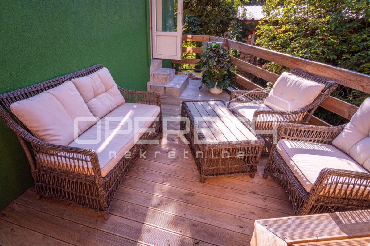 Vendita, Casa, Centar, Vinogradska , Indipendente, 204m2