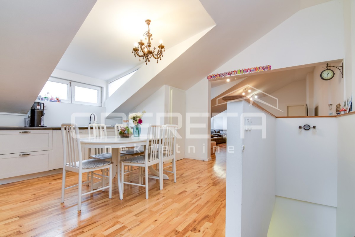 Vendita, Casa, Centar, Vinogradska , Indipendente, 204m2