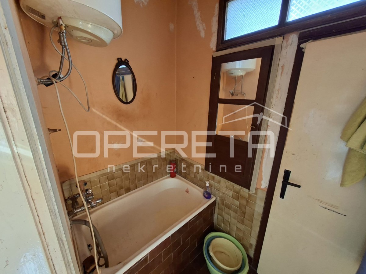 Vendita, Casa, Varaždin Breg, Banjšćina, Edificio doppio, 120m2