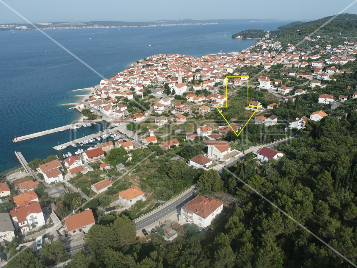 Terreno edificabile, 130 m dal mare, superficie 426 m2, Kali, Ugljan