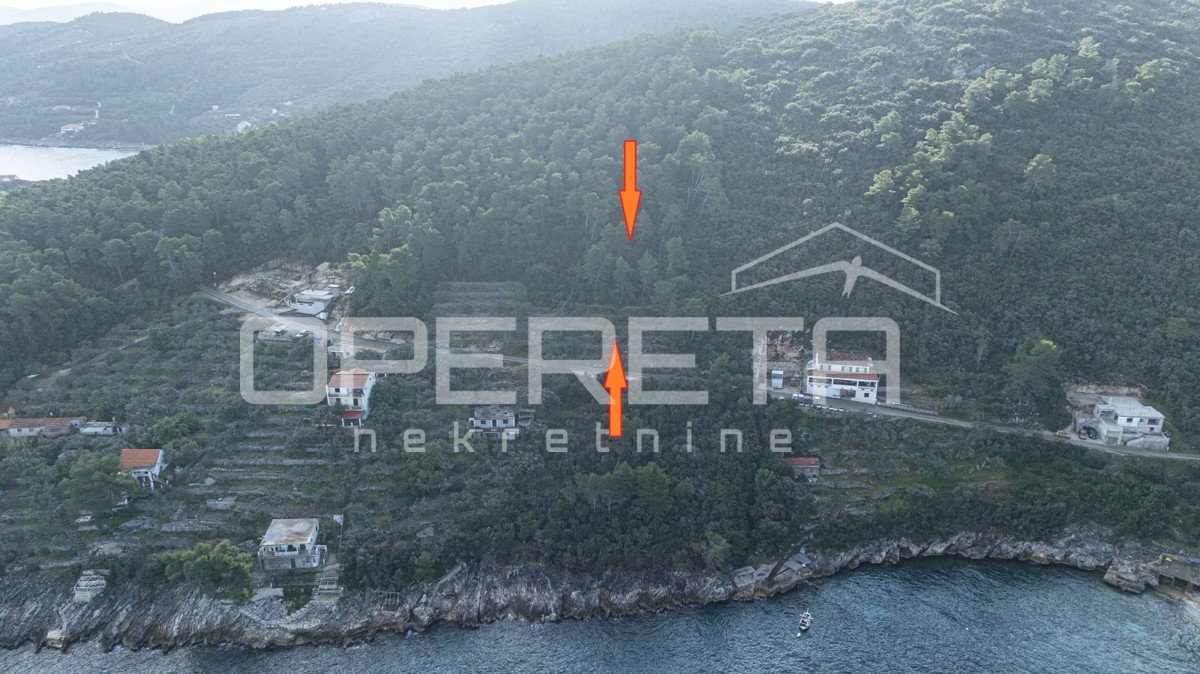 Terreno edificabile di 934 m2, seconda fila dal mare, isola di Korčula