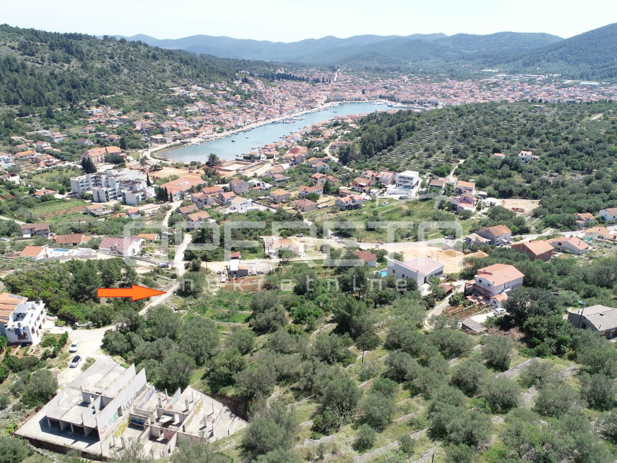 Opportunità di investimento – Terreno edificabile di 1355m2, Vela Luka