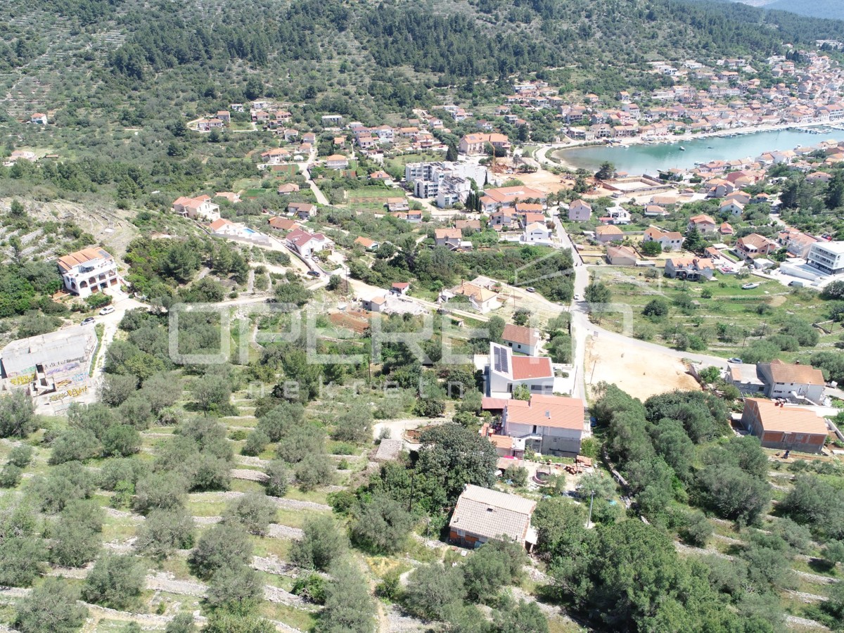 Opportunità di investimento – Terreno edificabile di 1355m2, Vela Luka