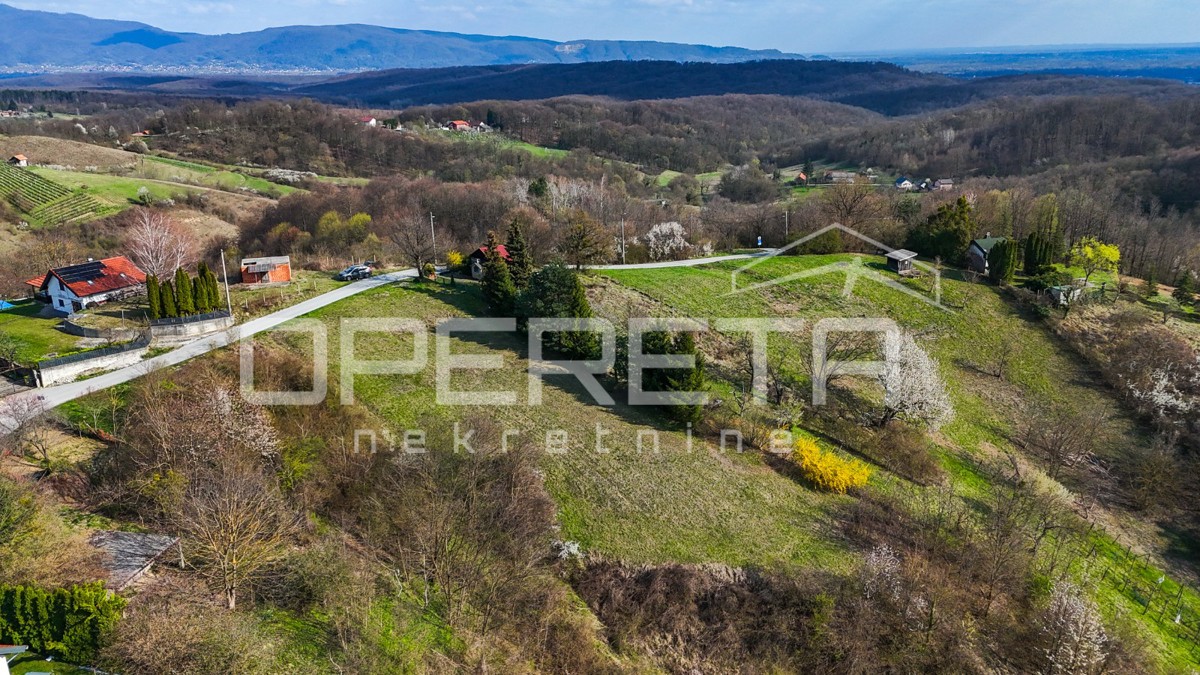 Vinogradski put , Laduč, 1.720,00 m2, 79.000,00 EUR