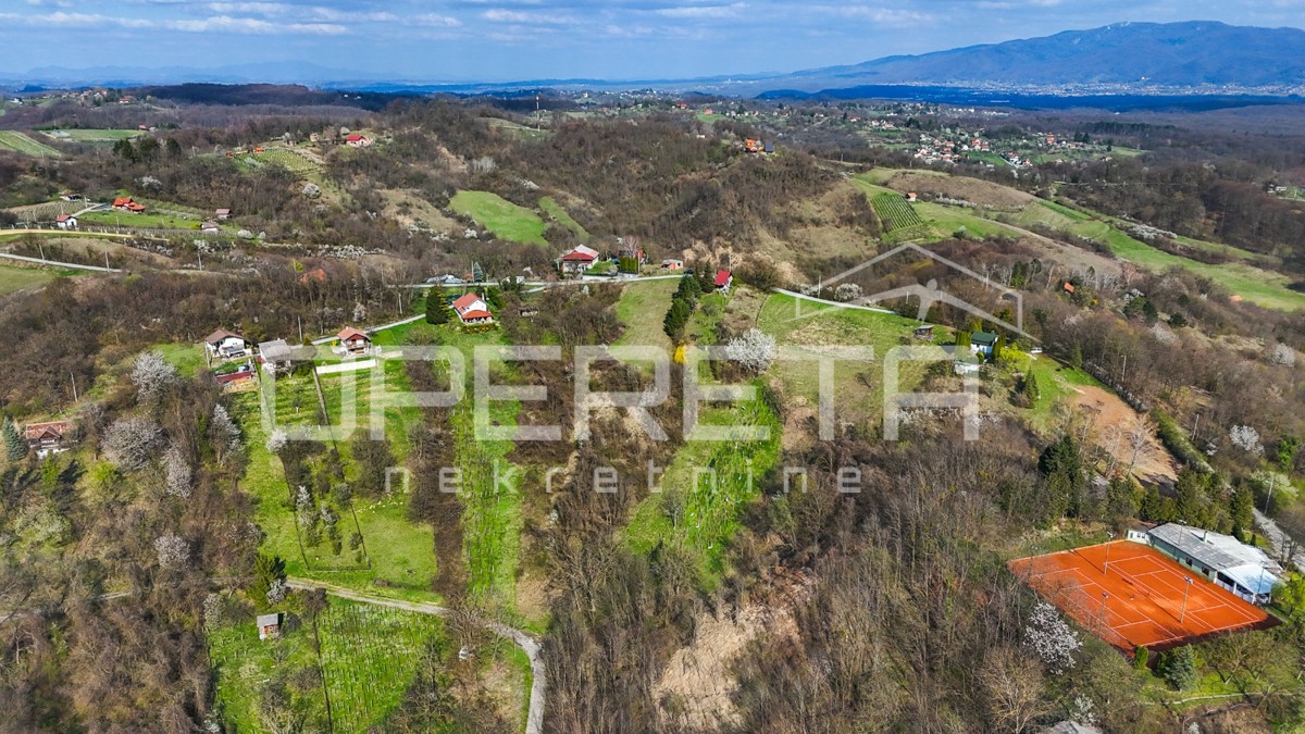 Vinogradski put , Laduč, 1.720,00 m2, 79.000,00 EUR