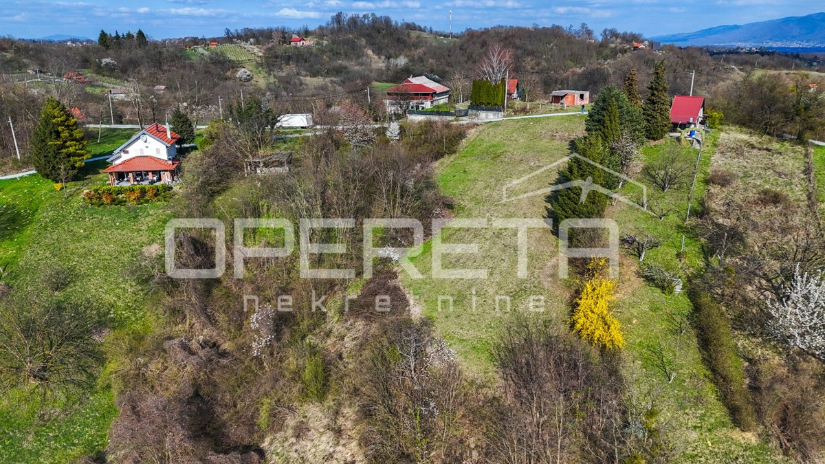 Vinogradski put , Laduč, 1.720,00 m2, 79.000,00 EUR