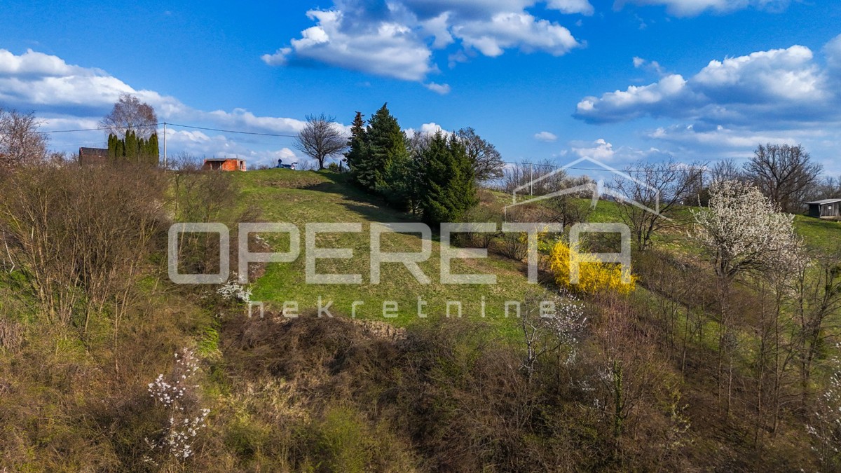 Vinogradski put , Laduč, 1.720,00 m2, 79.000,00 EUR