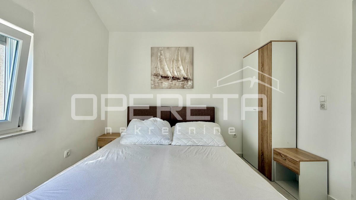 Novalja – appartamento trilocale di 85 m², a 500 m dal mare