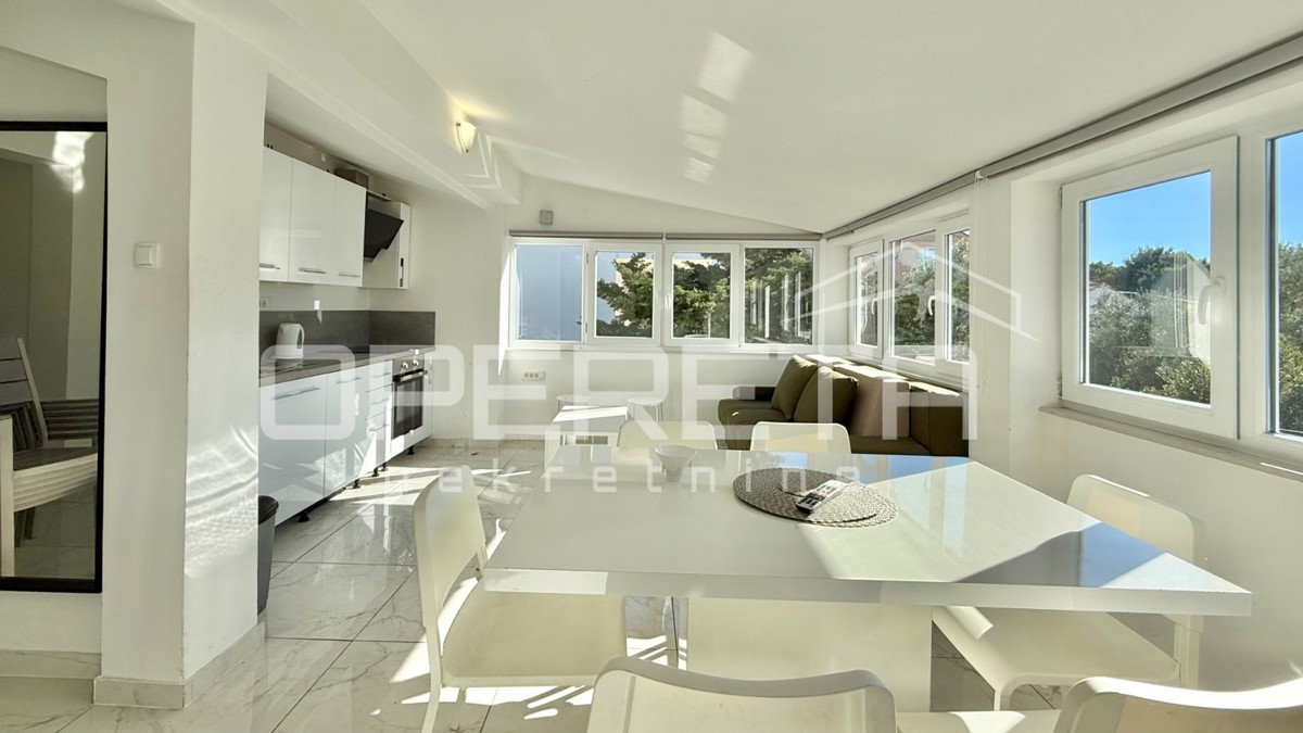 Novalja – appartamento trilocale di 85 m², a 500 m dal mare