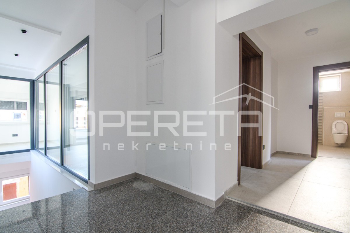 Vendita, Appartamento, Srednjaci, Drniška, 4l, 80m2