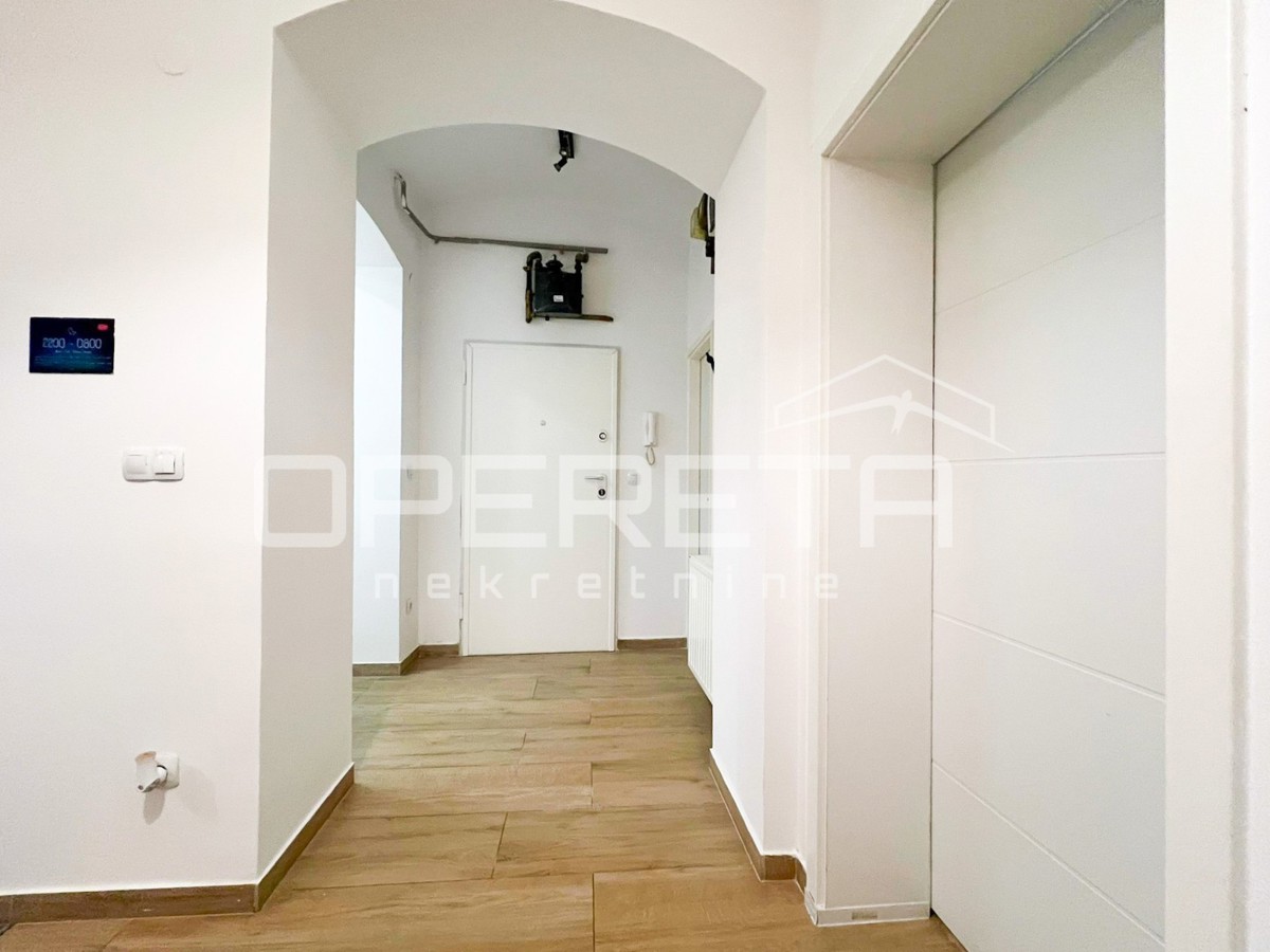 Vendita, Appartamento, Centar, Palmotićeva ulica , 2l, 45m2