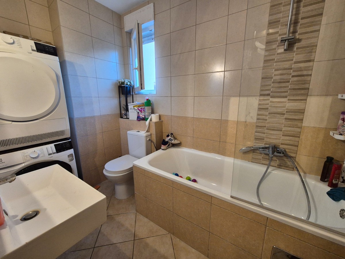 Vendita, Appartamento, Odra, Odranska zavrtnica, 4l, 82m2